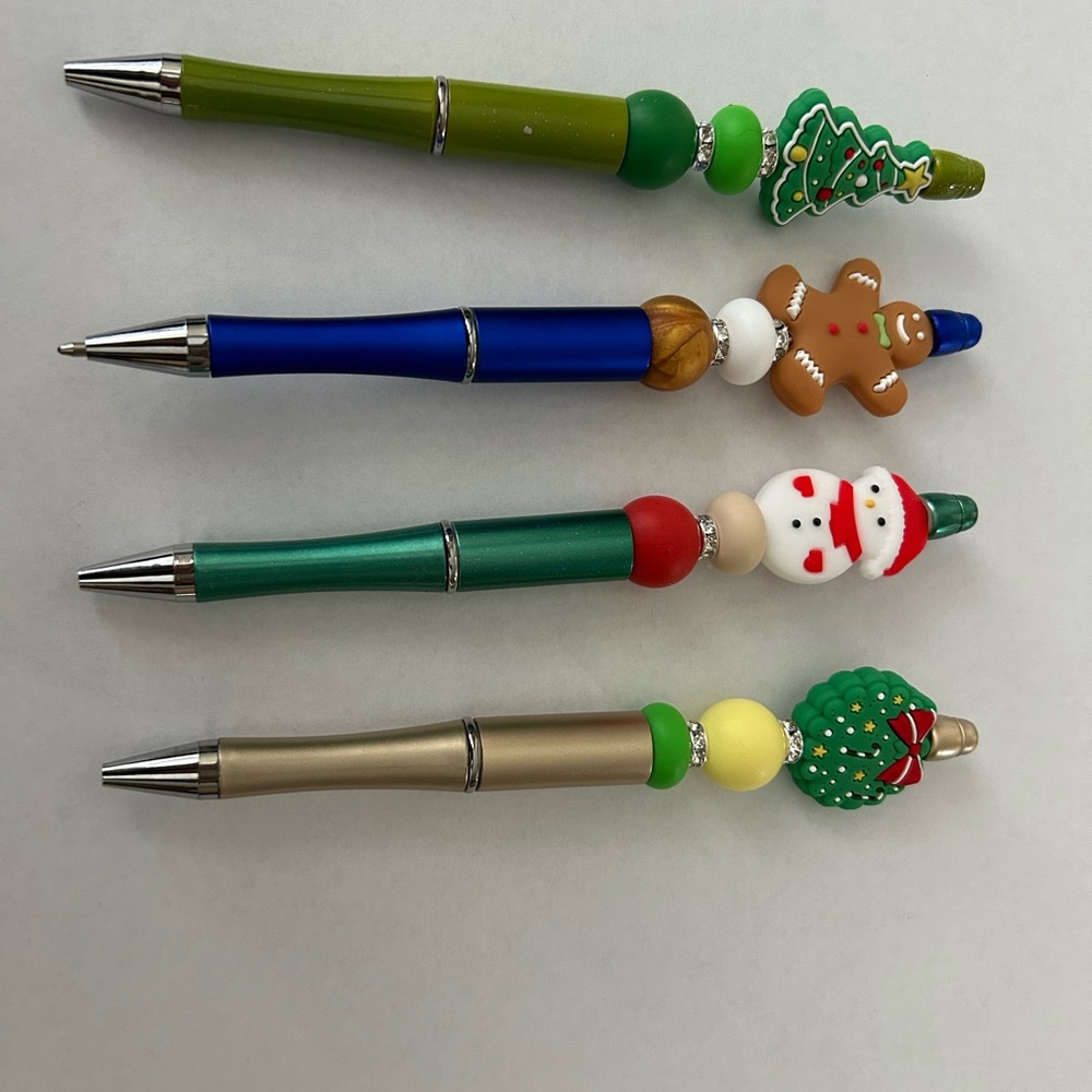 Beaded Christmas Pen Set of 4